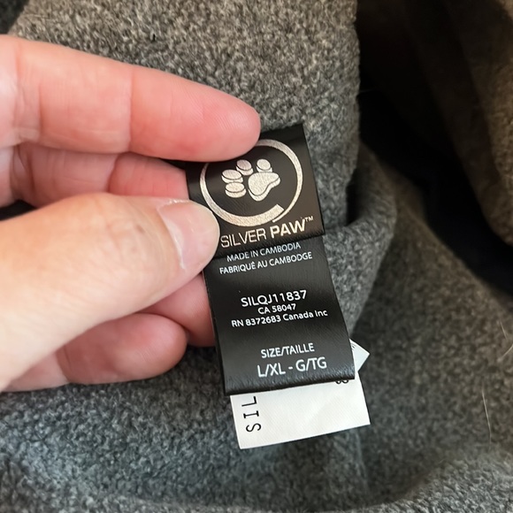 Dog cold-weather coat (multiple sizes available) - Picture 4 of 10